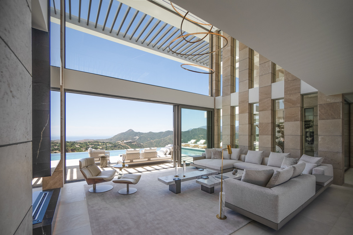Se vende Villa - Chalet de 5 dormitorios en Costa Del Sol, Málaga, España