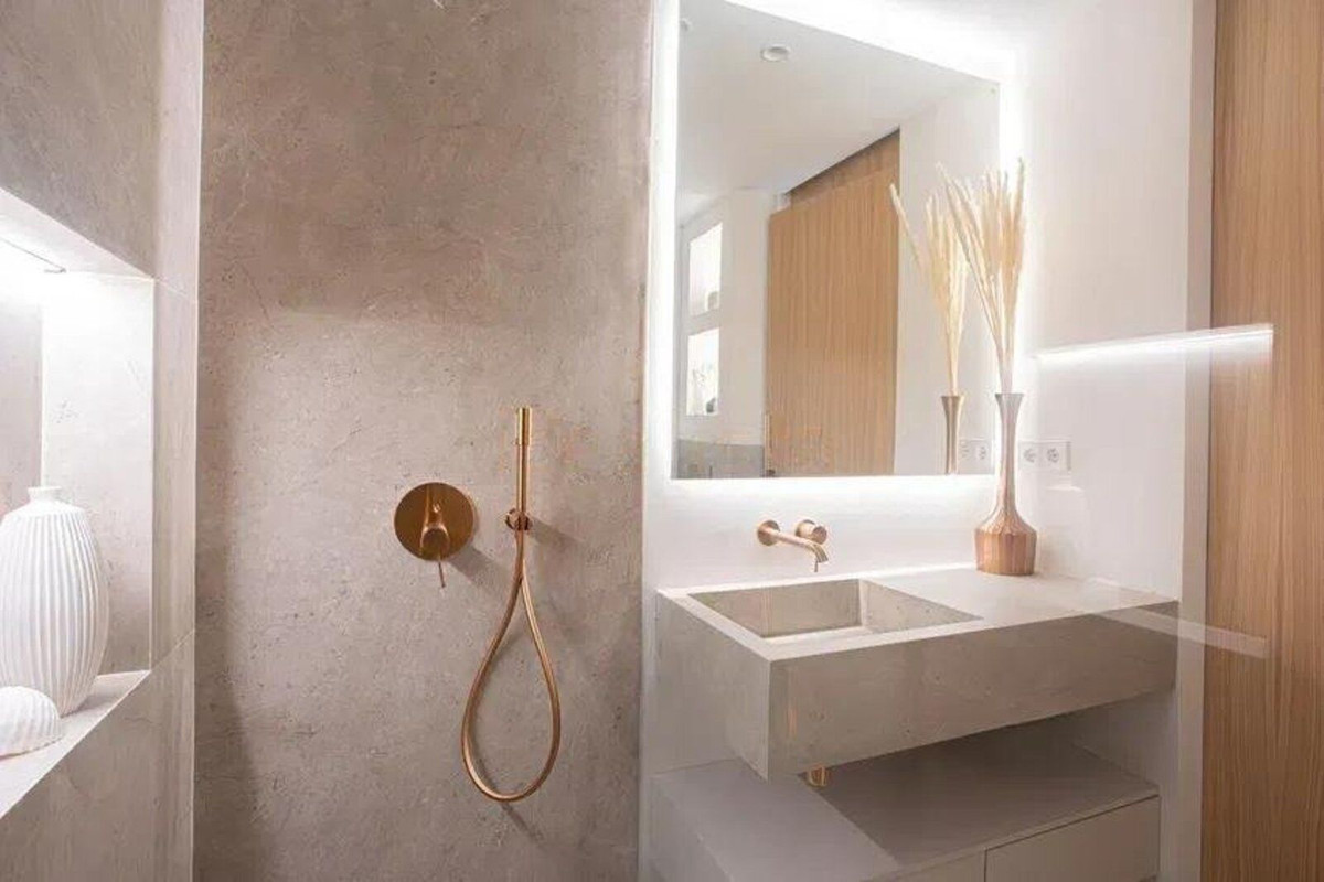 4 Bed Apartment for sale in Nueva Andalucía Costa Del Sol, Málaga, Spain