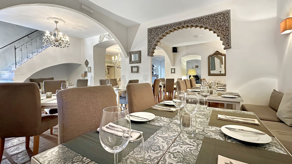 Se vende Restaurante de 4 dormitorios en Costa Del Sol, Málaga, España