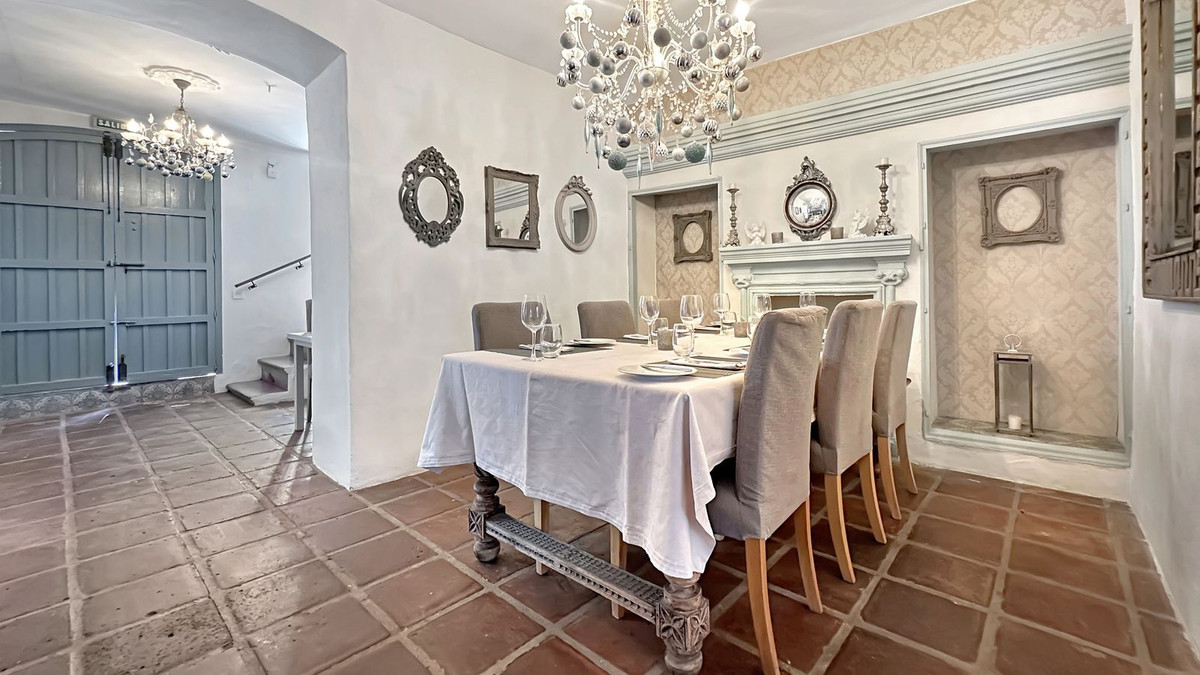 Se vende Restaurante de 4 dormitorios en Costa Del Sol, Málaga, España