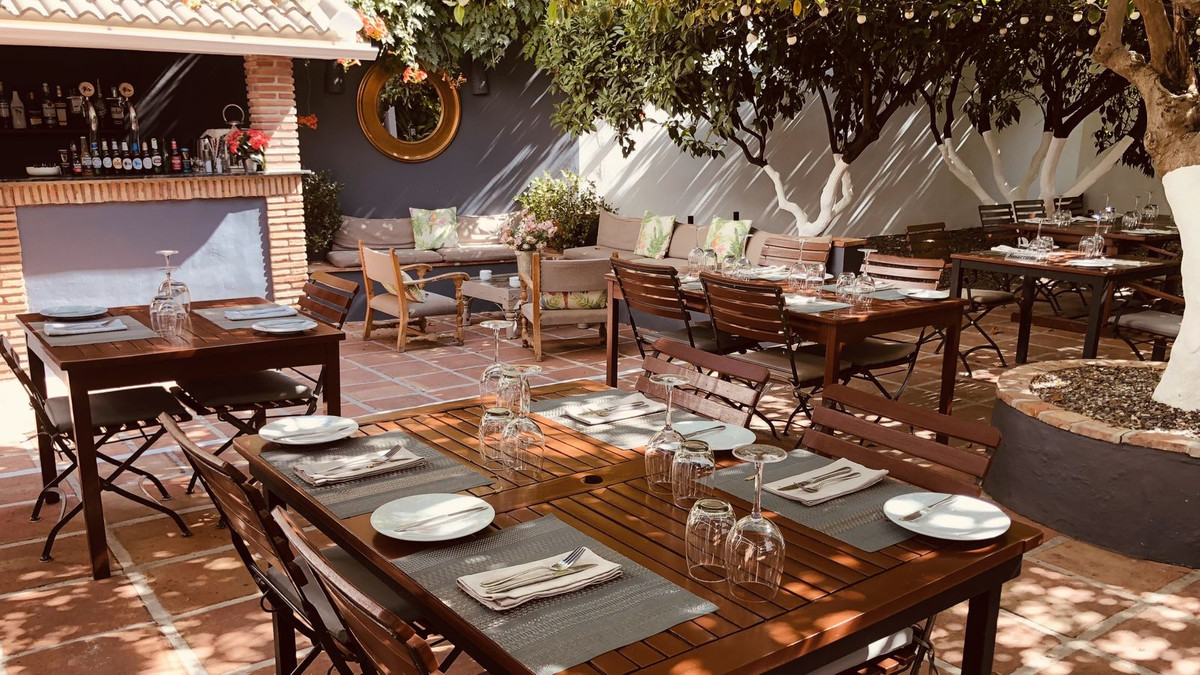 Se vende Restaurante de 4 dormitorios en Costa Del Sol, Málaga, España