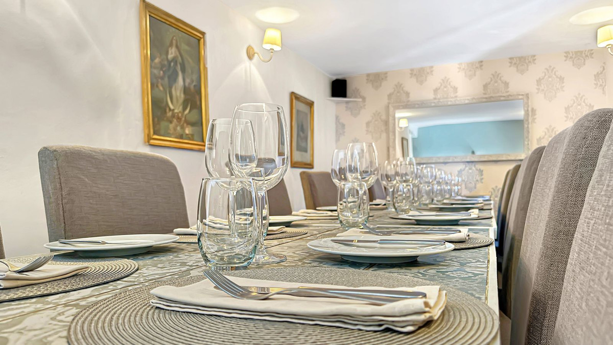 Se vende Restaurante de 4 dormitorios en Costa Del Sol, Málaga, España