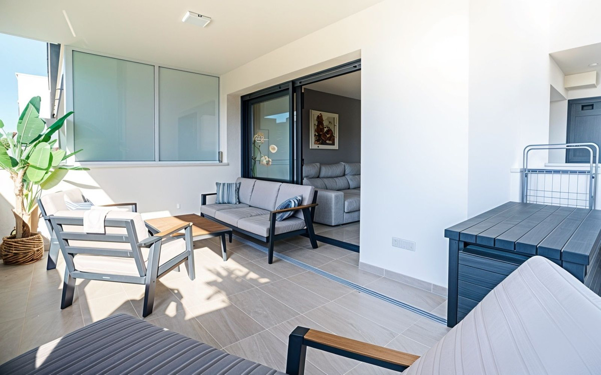 2 Bed Apartment for sale in Los Altos Costa Blanca, Alicante, Spain