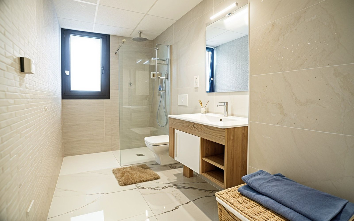 2 Bed Apartment for sale in Los Altos Costa Blanca, Alicante, Spain