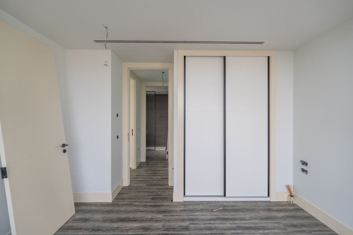 Se vende Villa - Chalet de 3 dormitorios en Costa Del Sol, Málaga, España