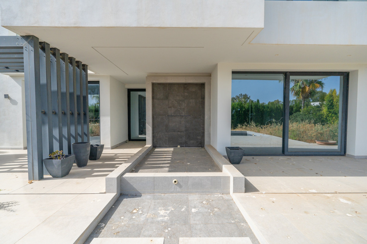 Se vende Villa - Chalet de 3 dormitorios en Costa Del Sol, Málaga, España