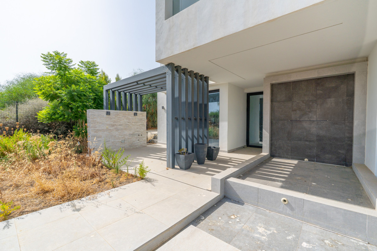 Se vende Villa - Chalet de 3 dormitorios en Costa Del Sol, Málaga, España