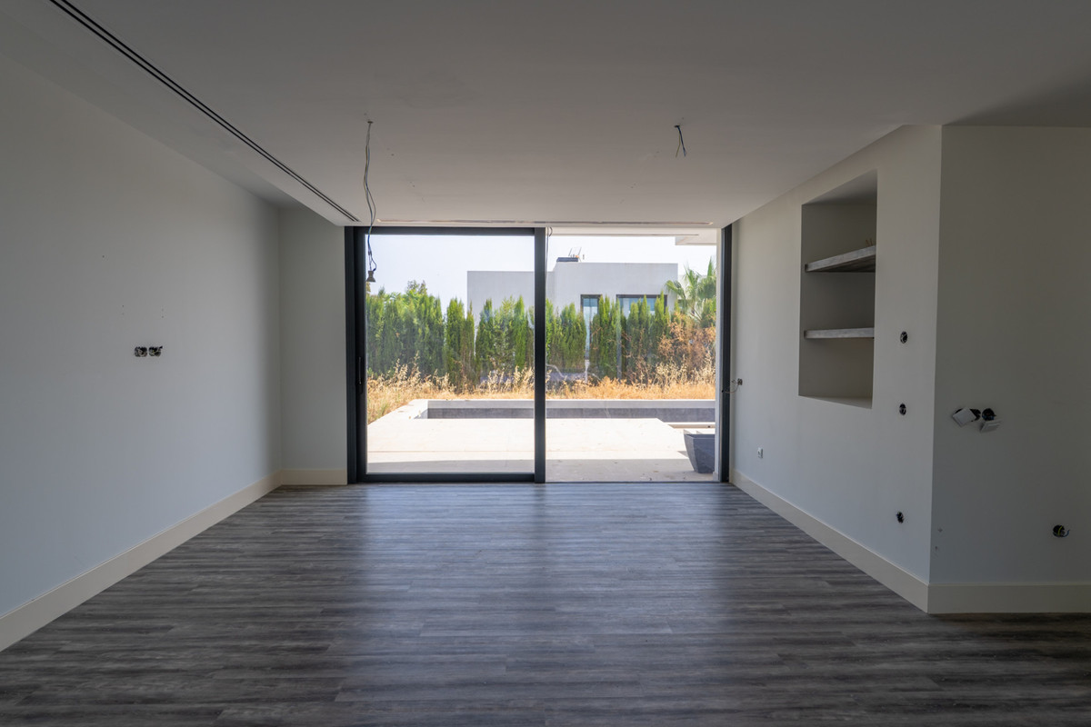 Se vende Villa - Chalet de 3 dormitorios en Costa Del Sol, Málaga, España