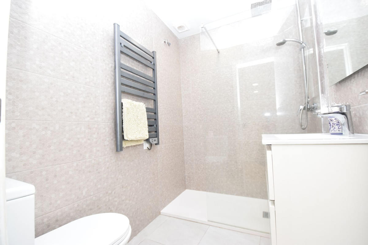 2 Bed Apartment for sale in La Cala De Mijas Costa Del Sol, Málaga, Spain