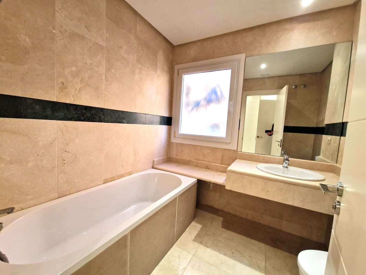 2 Bed Apartment for sale in Marbella Costa Del Sol, Málaga, Spain