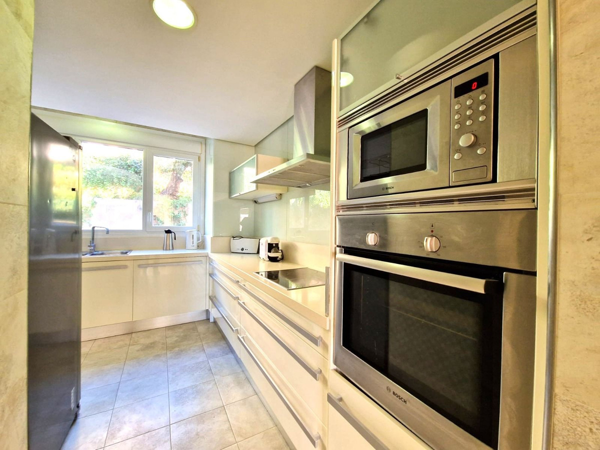 2 Bed Apartment for sale in Marbella Costa Del Sol, Málaga, Spain