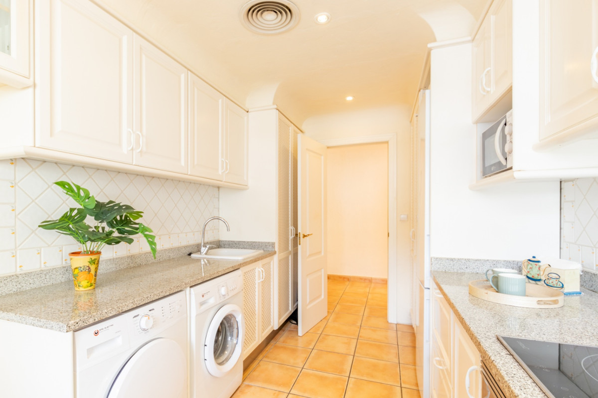 Se vende Apartamento Planta Baja de 3 dormitorios en Costa Blanca, Alicante, España