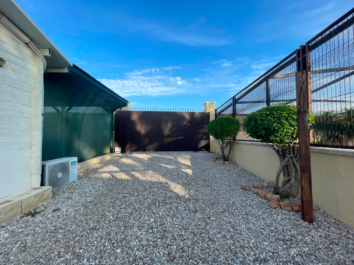 Se vende Finca - Cortijo de 1 dormitorios en Costa Blanca, Alicante, España