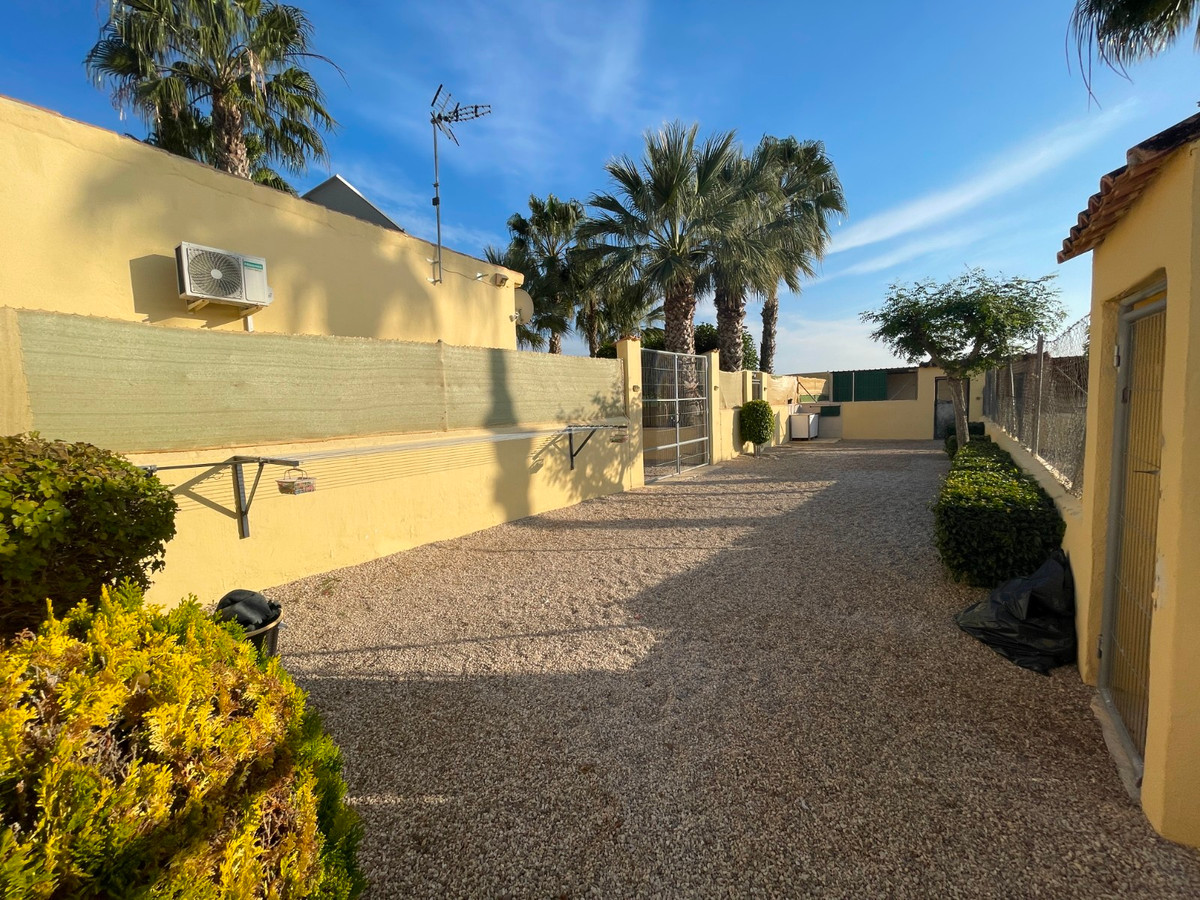Se vende Finca - Cortijo de 1 dormitorios en Costa Blanca, Alicante, España
