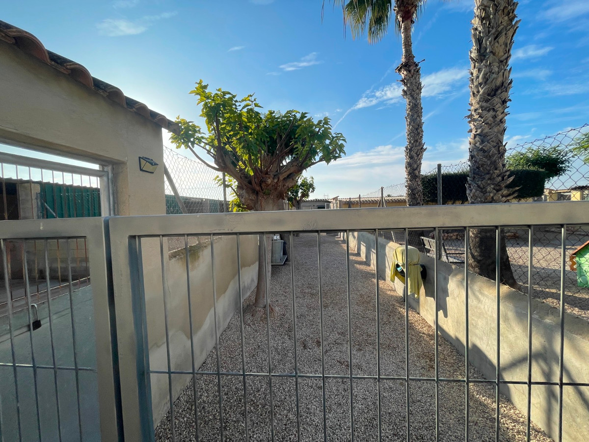 Se vende Finca - Cortijo de 1 dormitorios en Costa Blanca, Alicante, España