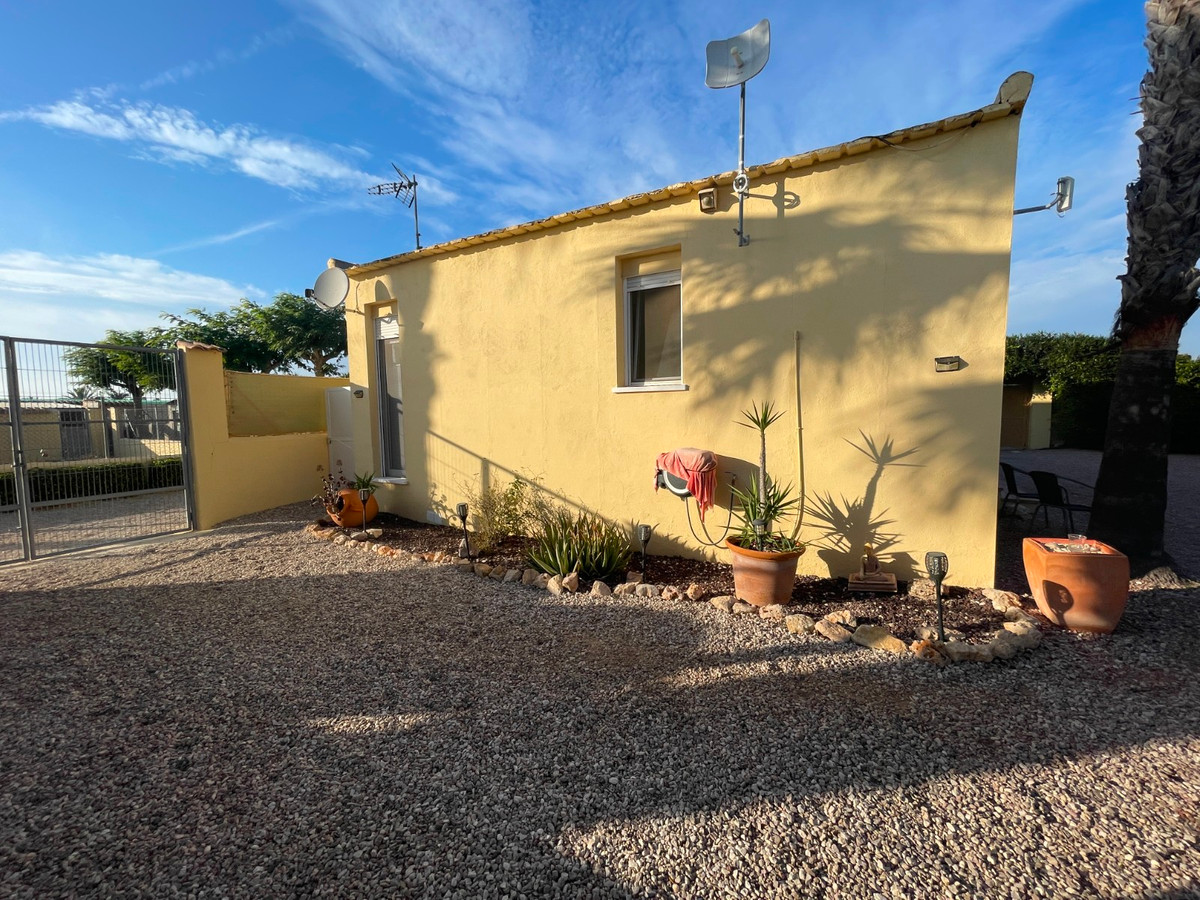 Se vende Finca - Cortijo de 1 dormitorios en Costa Blanca, Alicante, España