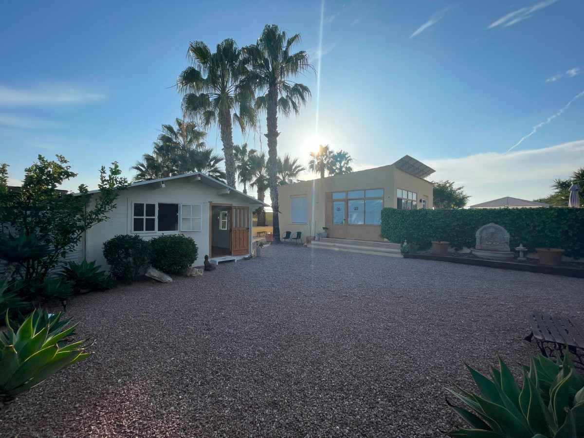 Se vende Finca - Cortijo de 1 dormitorios en Costa Blanca, Alicante, España