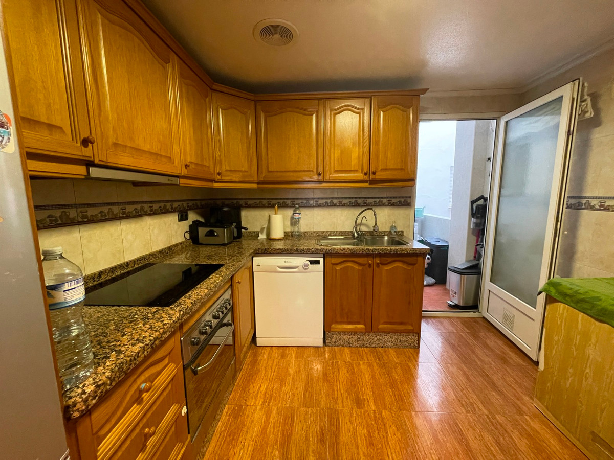 Se vende Apartamento Planta Baja de 4 dormitorios en Costa Blanca, Alicante, España