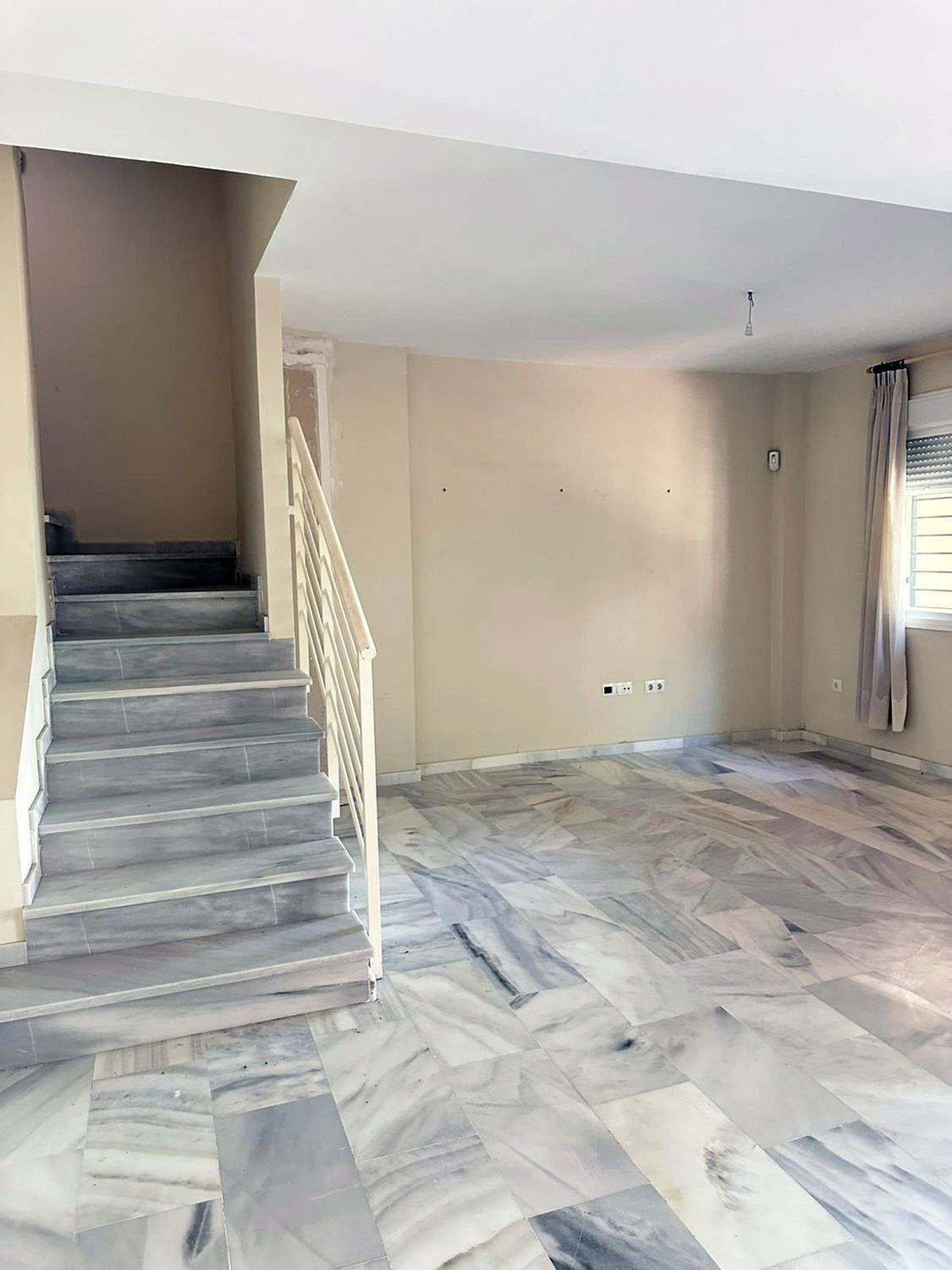 Se vende Pareada de 4 dormitorios en Costa Del Sol, Málaga, España
