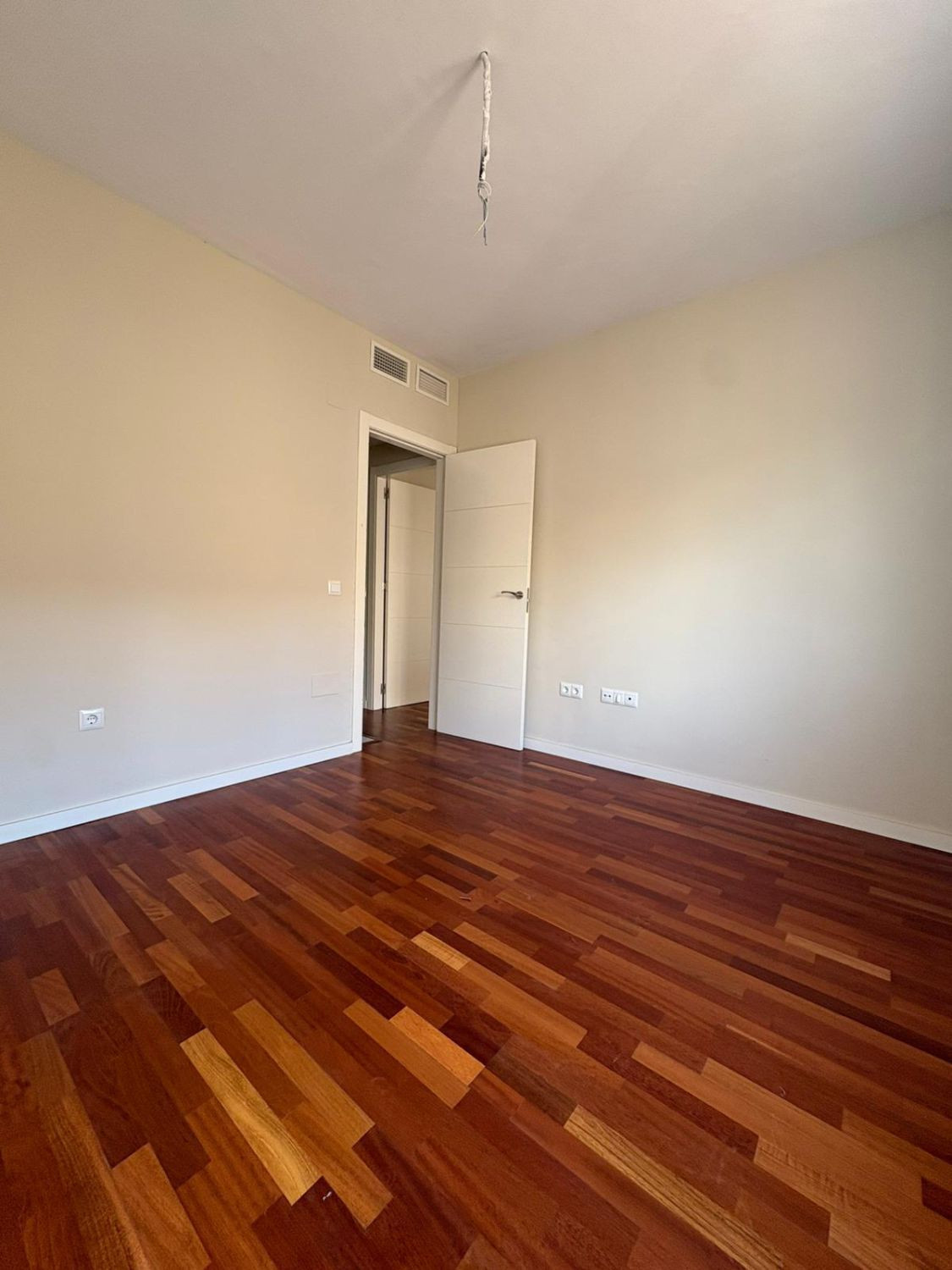 Se vende Pareada de 4 dormitorios en Costa Del Sol, Málaga, España