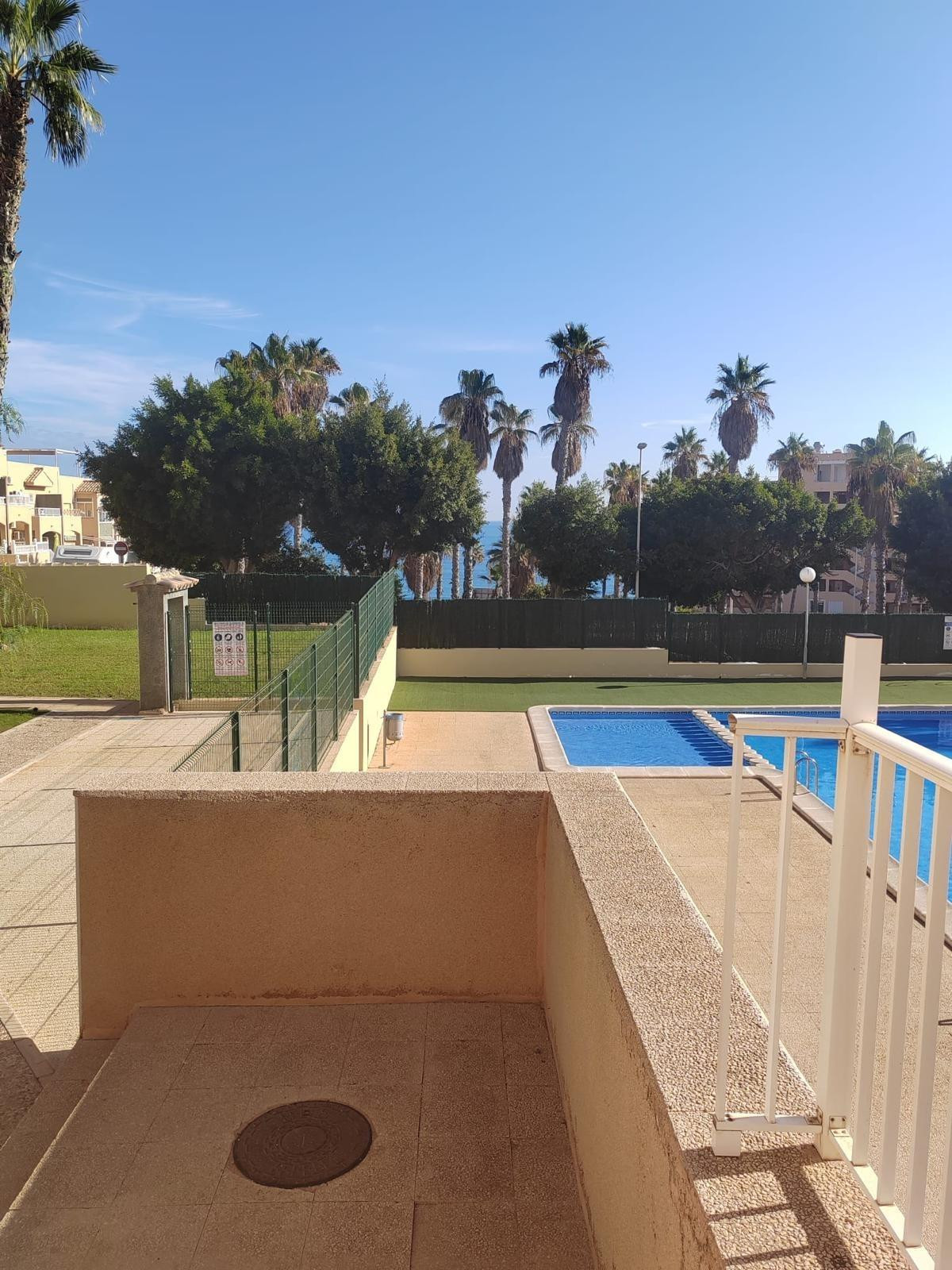 Se vende Apartamento Planta Media de 1 dormitorios en Costa Blanca, Alicante, España