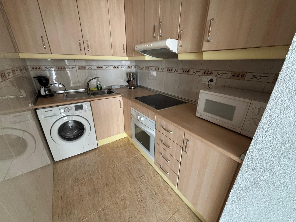 Se vende Apartamento Planta Media de 1 dormitorios en Costa Blanca, Alicante, España