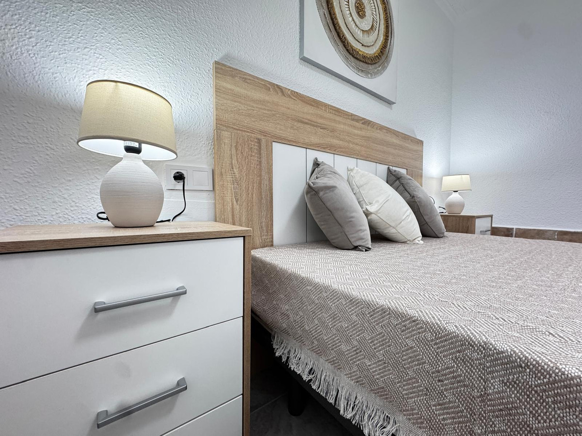 Se vende Bungalow de 2 dormitorios en Costa Blanca, Alicante, España