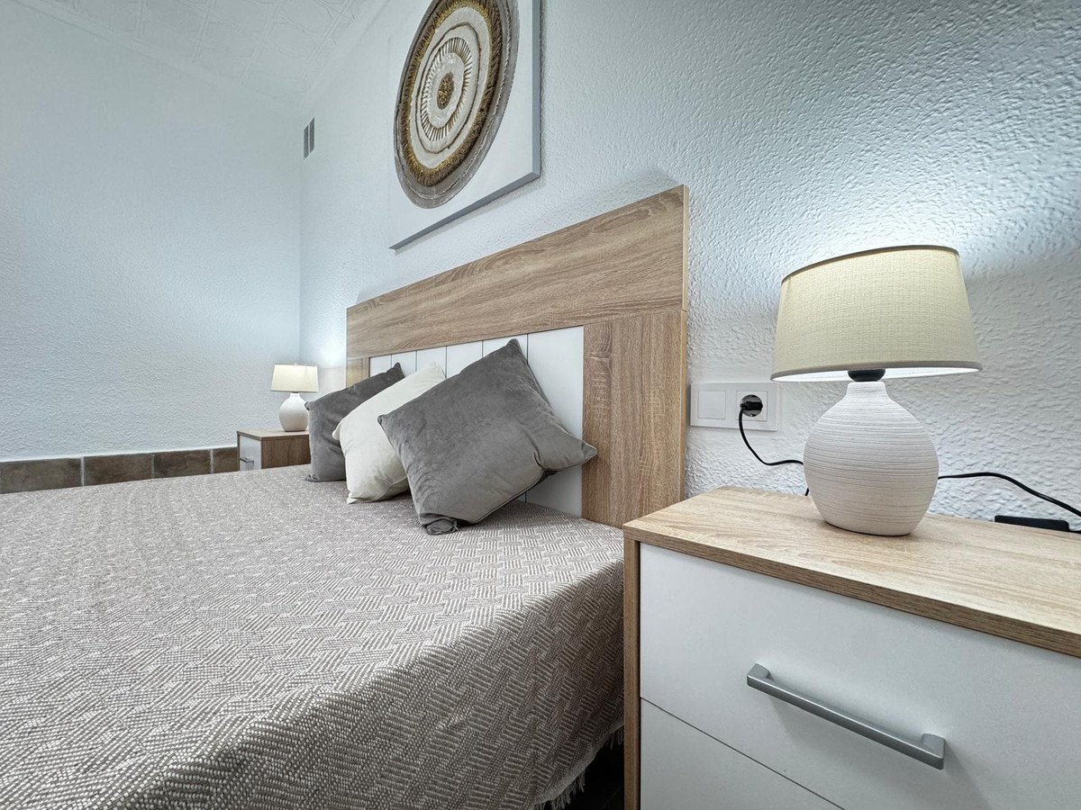 Se vende Bungalow de 2 dormitorios en Costa Blanca, Alicante, España