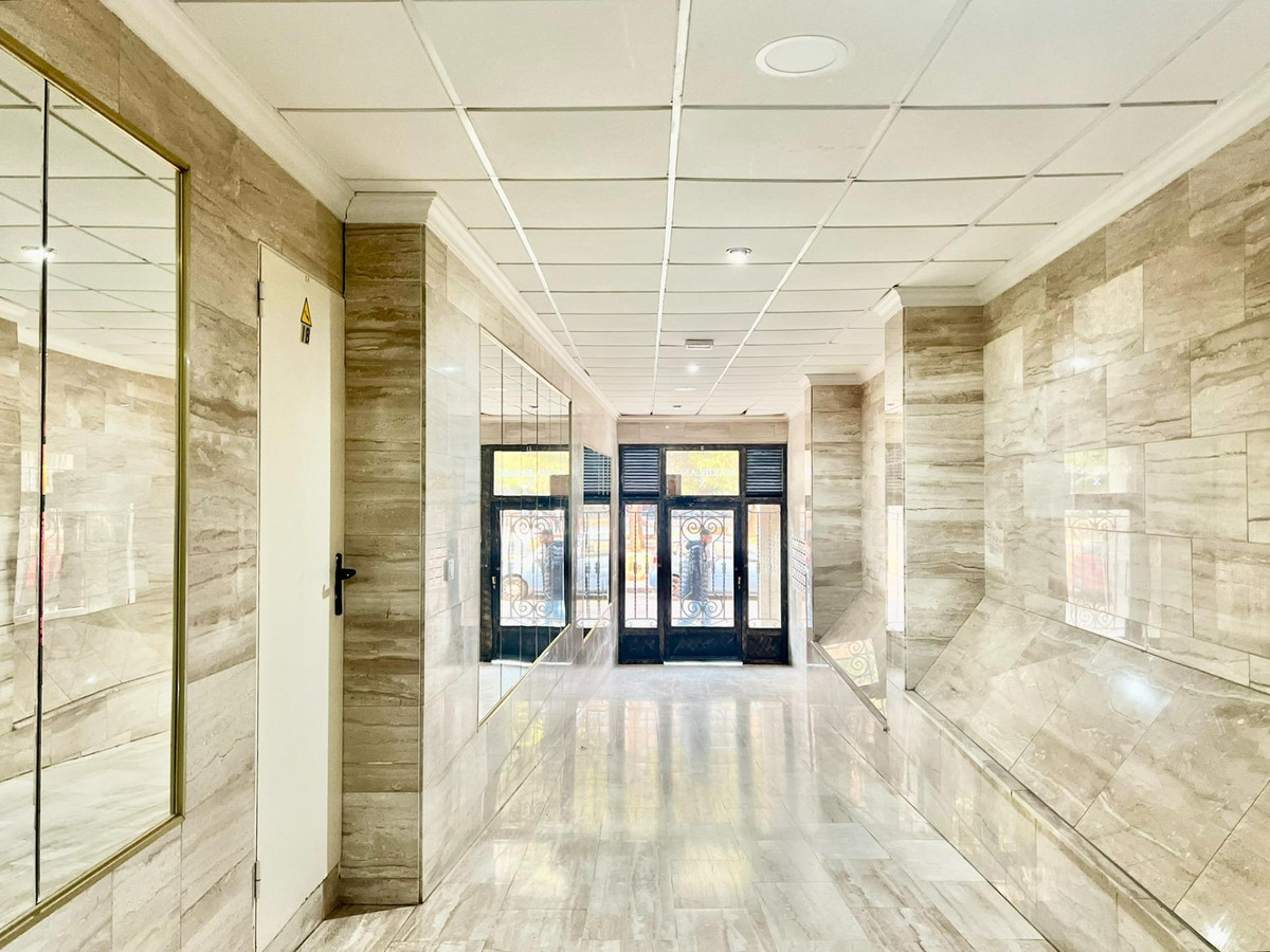 Se vende Apartamento Planta Media de 2 dormitorios en Costa Blanca, Alicante, España