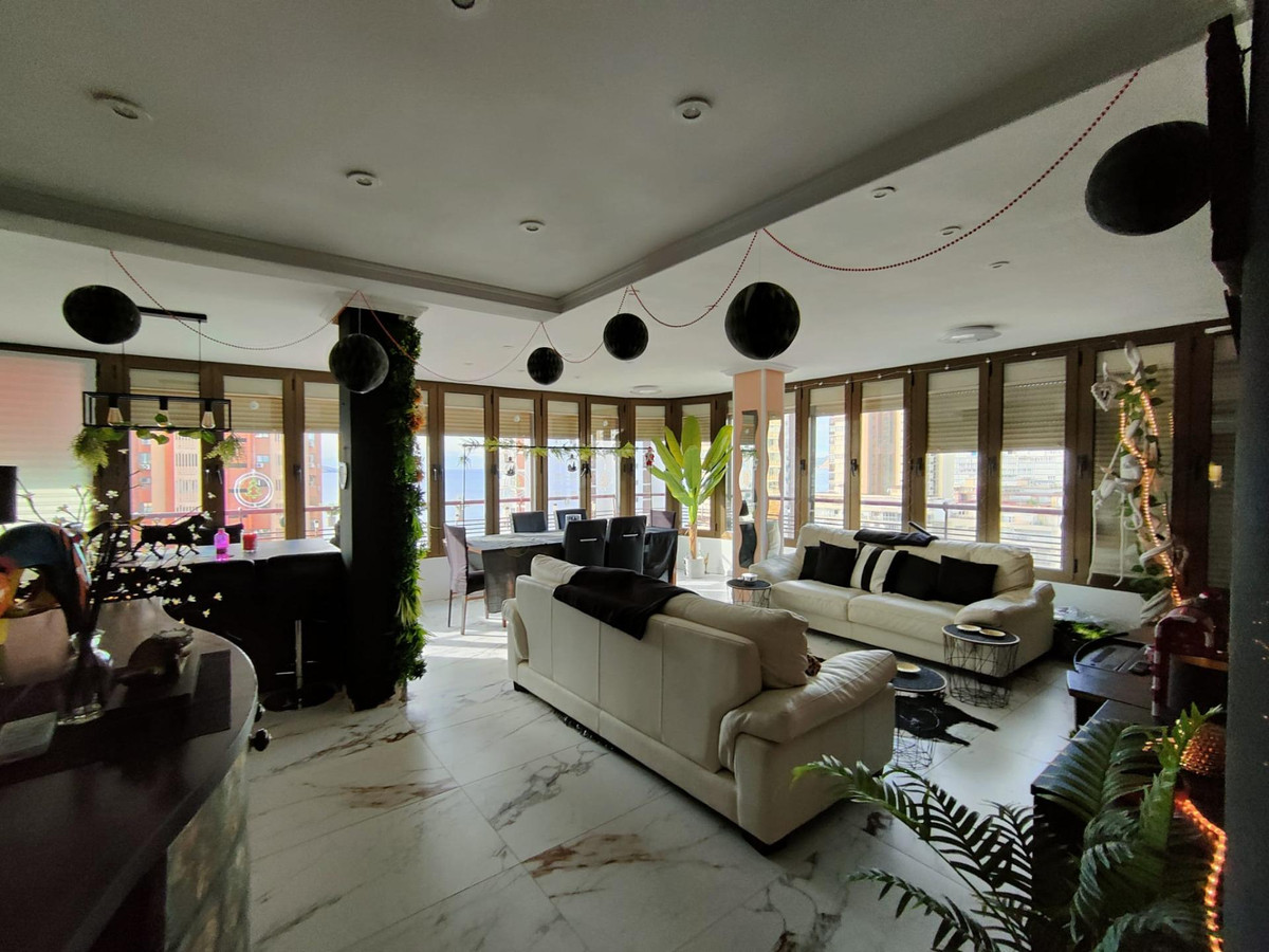 3 Bed Apartment for sale in Benidorm Costa Blanca, Alicante, Spain