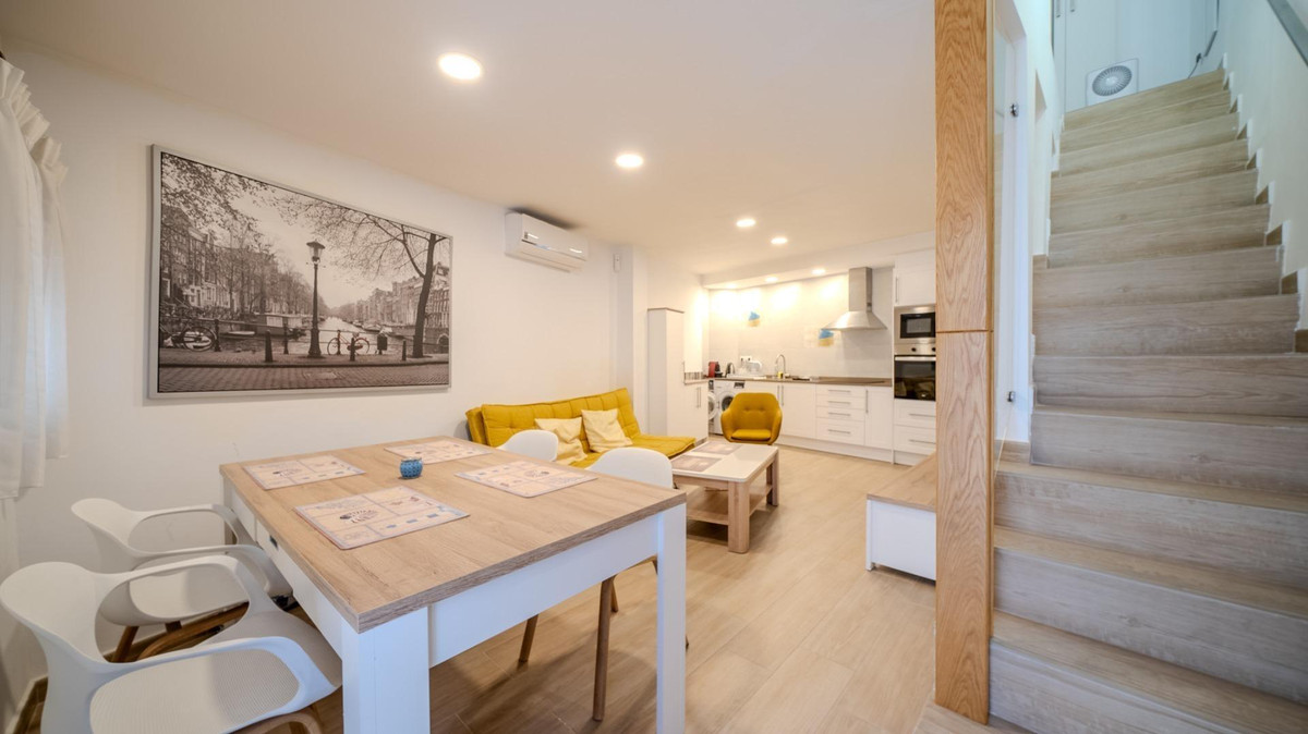 2 Bed Apartment for sale in Villajoyosa Costa Blanca, Alicante, Spain
