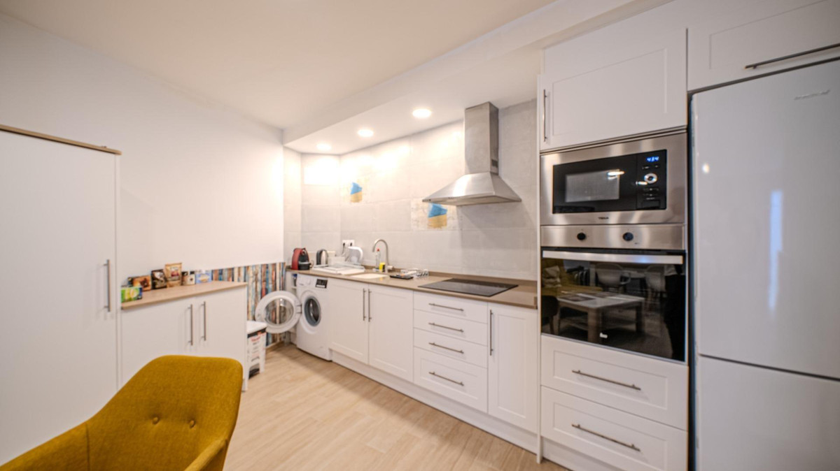 2 Bed Apartment for sale in Villajoyosa Costa Blanca, Alicante, Spain