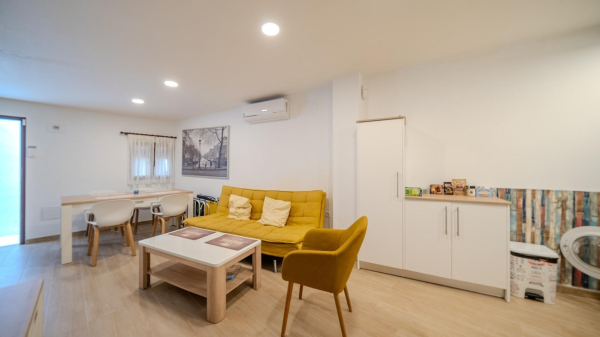 2 Bed Apartment for sale in Villajoyosa Costa Blanca, Alicante, Spain