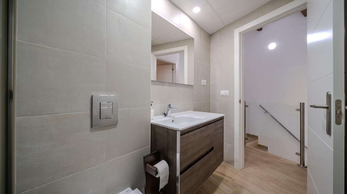 2 Bed Apartment for sale in Villajoyosa Costa Blanca, Alicante, Spain