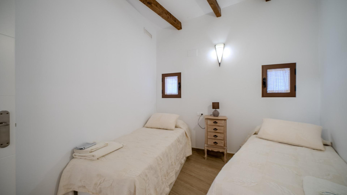 2 Bed Apartment for sale in Villajoyosa Costa Blanca, Alicante, Spain