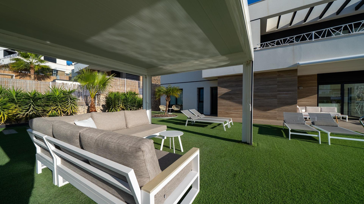Se vende Bungalow de 3 dormitorios en Costa Blanca, Alicante, España