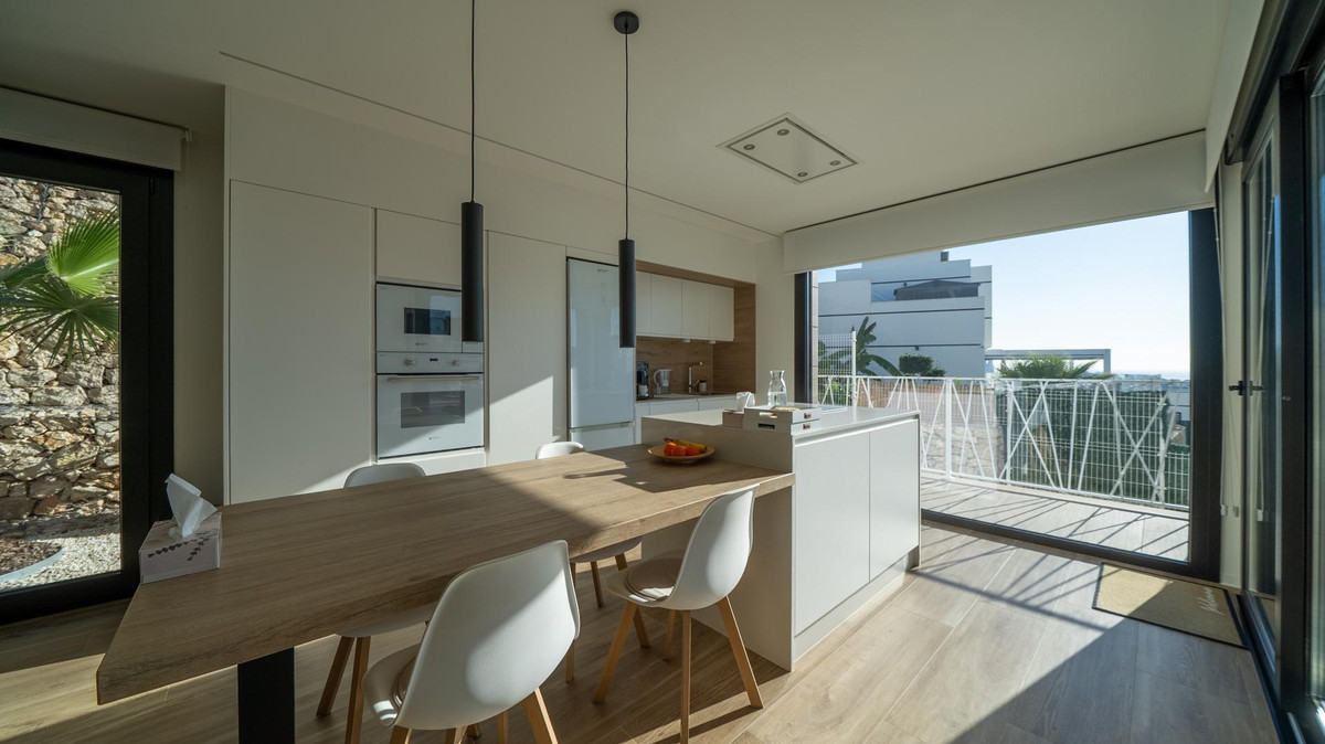 Se vende Bungalow de 3 dormitorios en Costa Blanca, Alicante, España
