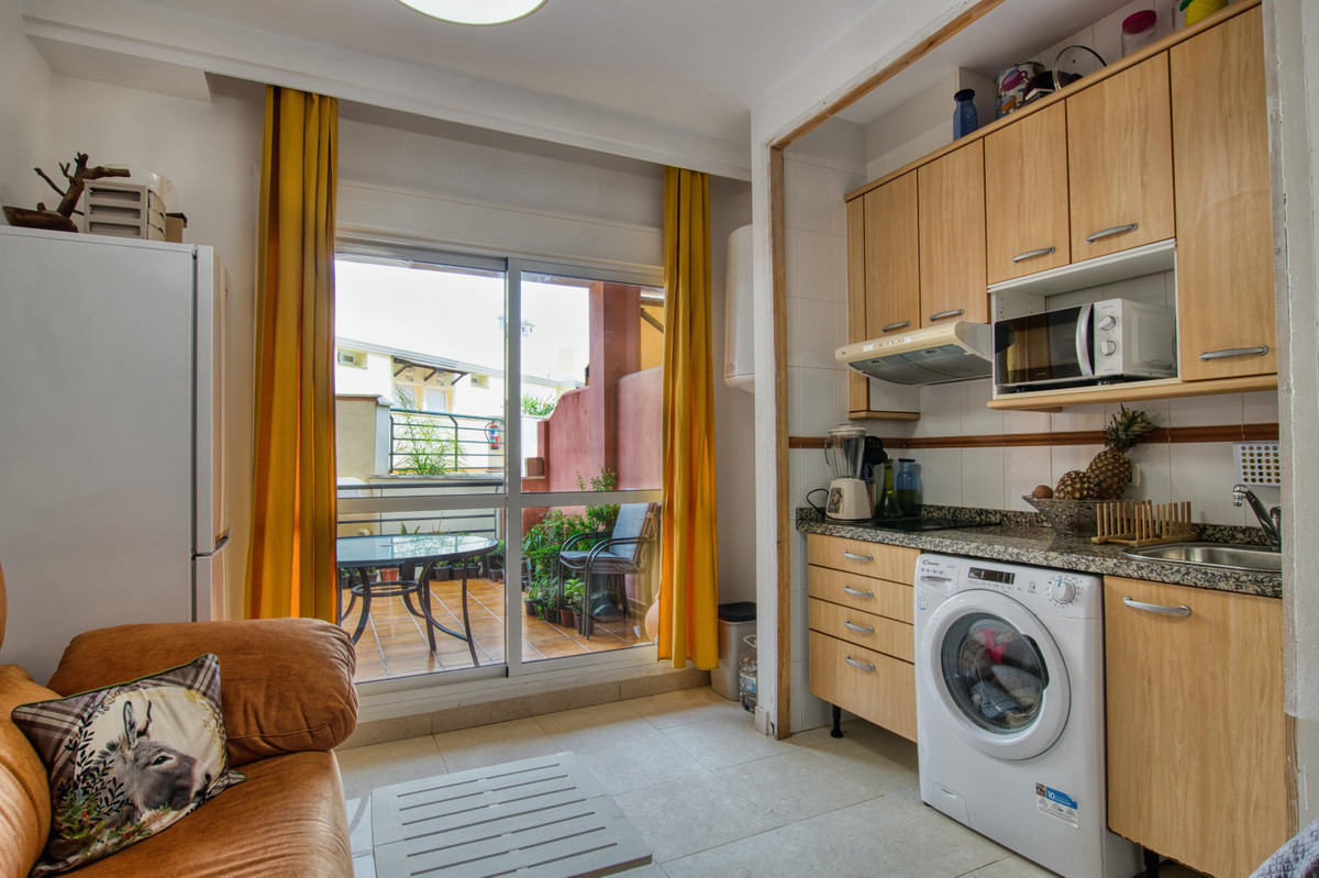Se vende Apartamento Planta Baja de 1 dormitorios en Costa Del Sol East, Málaga, España