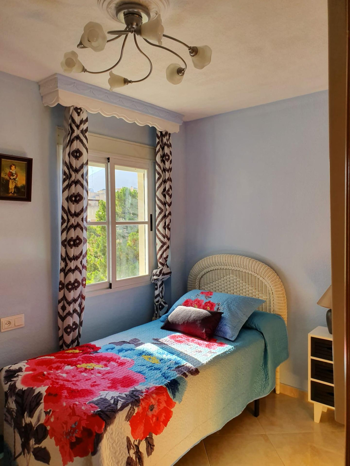 Se vende Apartamento Planta Media de 2 dormitorios en Costa Del Sol, Málaga, España