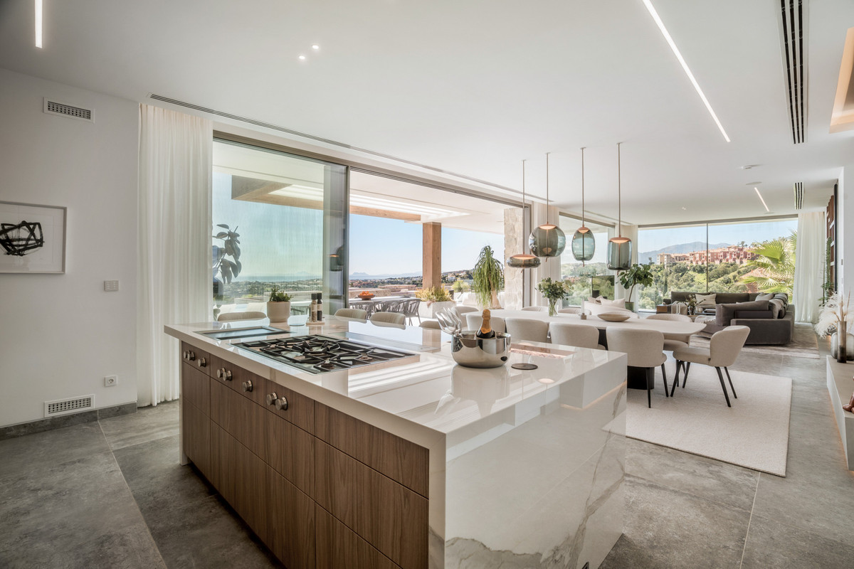 Se vende Villa - Chalet de 6 dormitorios en Costa Del Sol, Málaga, España