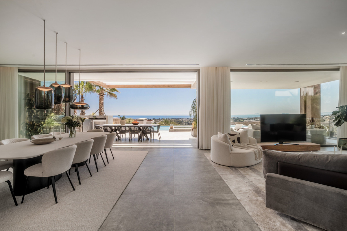 Se vende Villa - Chalet de 6 dormitorios en Costa Del Sol, Málaga, España