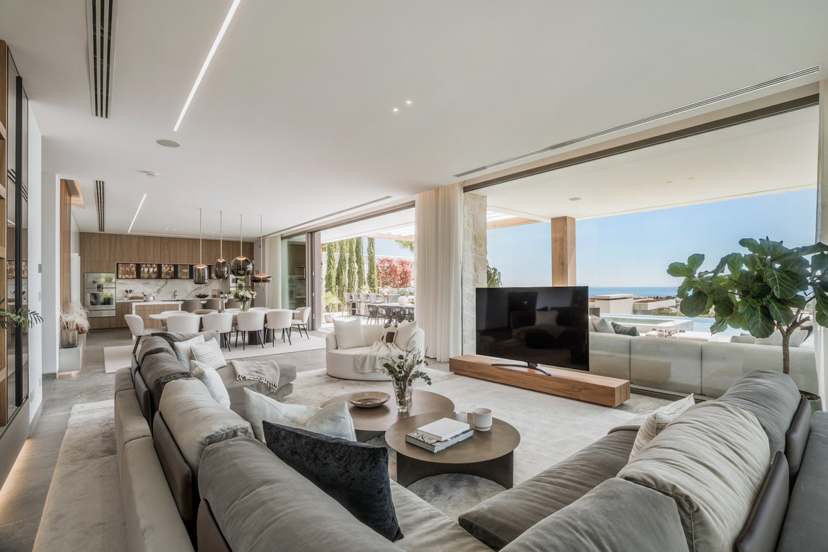 Se vende Villa - Chalet de 6 dormitorios en Costa Del Sol, Málaga, España