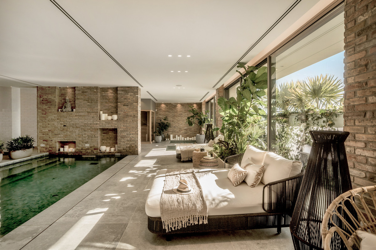 Se vende Villa - Chalet de 6 dormitorios en Costa Del Sol, Málaga, España