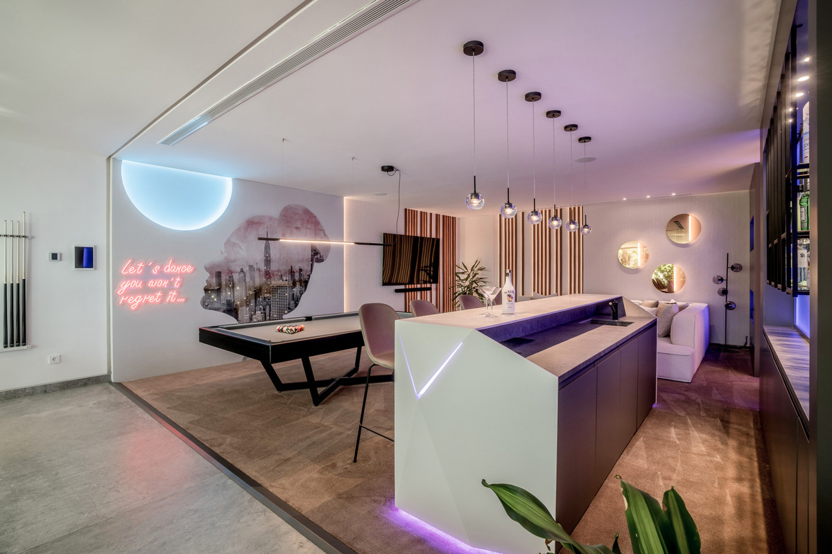 Se vende Villa - Chalet de 6 dormitorios en Costa Del Sol, Málaga, España