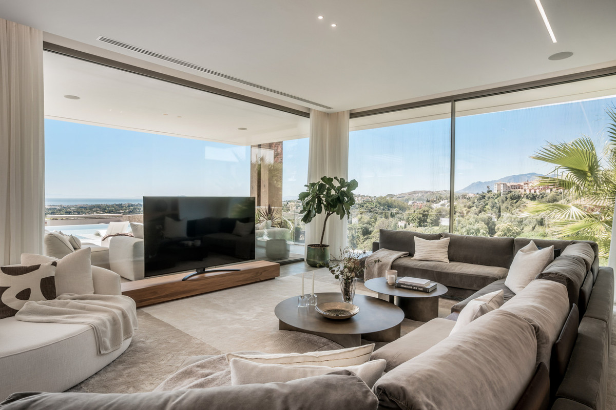 Se vende Villa - Chalet de 6 dormitorios en Costa Del Sol, Málaga, España