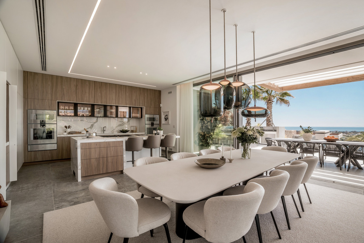 Se vende Villa - Chalet de 6 dormitorios en Costa Del Sol, Málaga, España