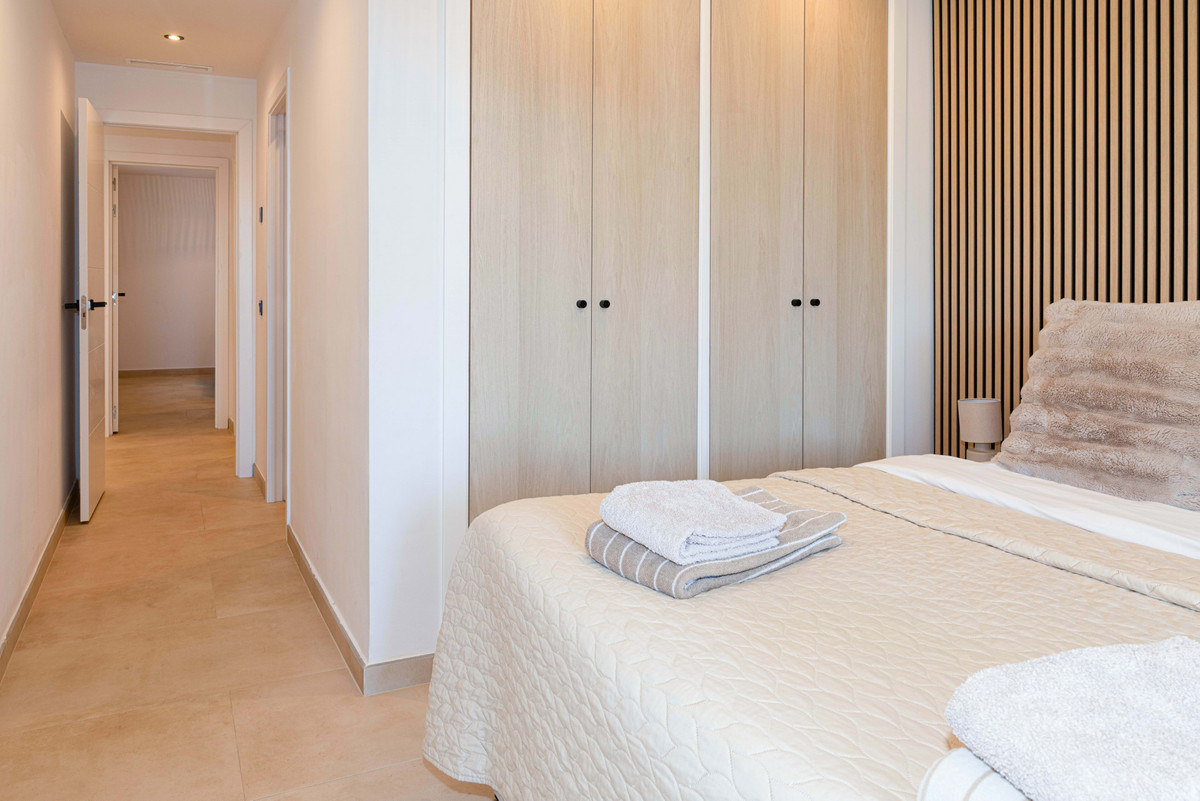 2 Bed Apartment for sale in Nueva Andalucía Costa Del Sol, Málaga, Spain