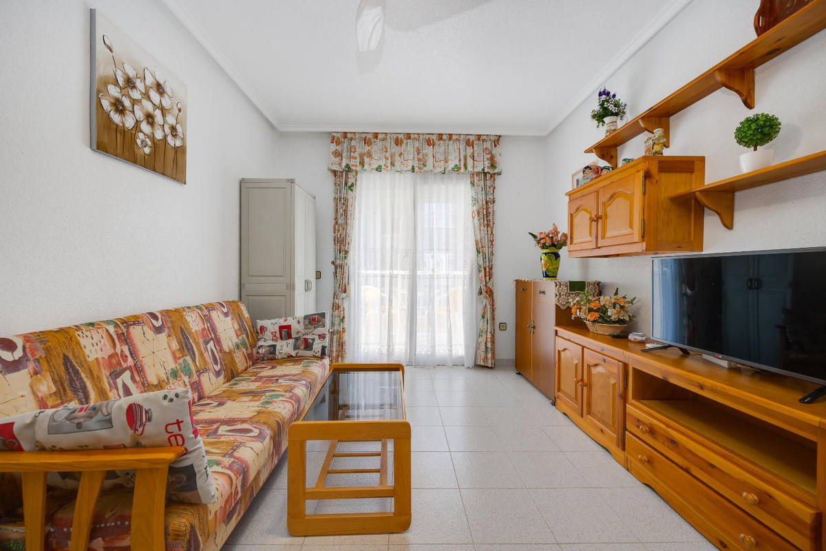 Se vende Apartamento Planta Baja de 2 dormitorios en Costa Blanca, Alicante, España