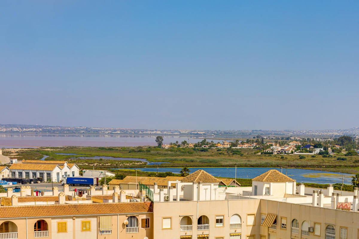 Se vende Apartamento Planta Baja de 2 dormitorios en Costa Blanca, Alicante, España