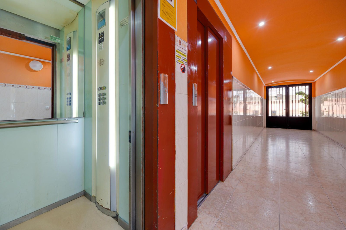Se vende Apartamento Planta Baja de 2 dormitorios en Costa Blanca, Alicante, España